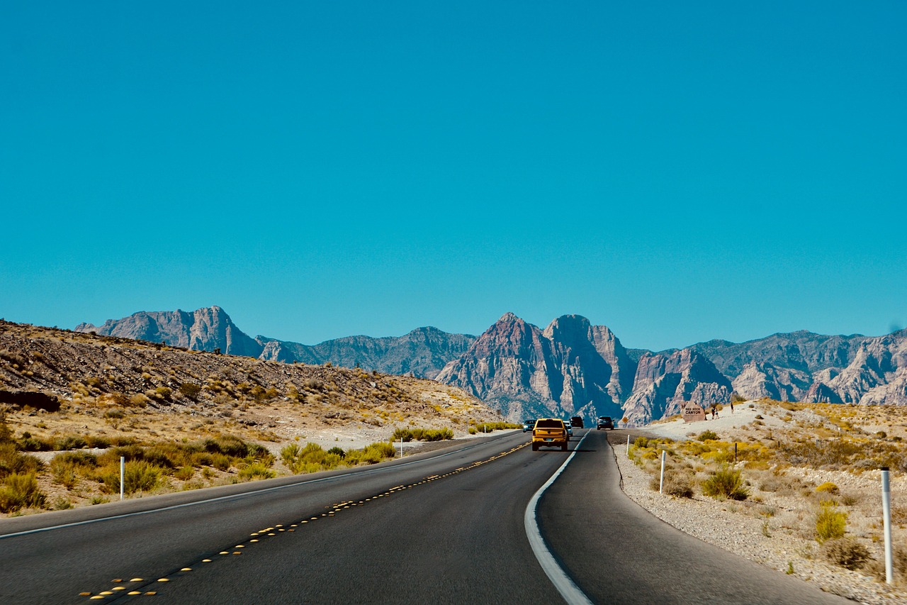 découvrez nos conseils pratiques et astuces pour planifier votre road trip parfait. itinéraires, équipements et conseils essentiels pour une aventure réussie sur la route.